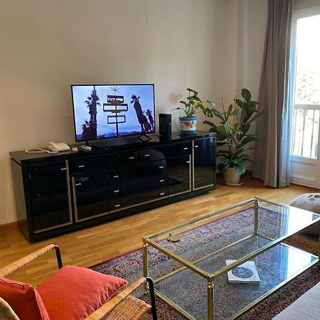 Lovely 2 Bedrooms Apartment Main Square 普拉森西亚 外观 照片